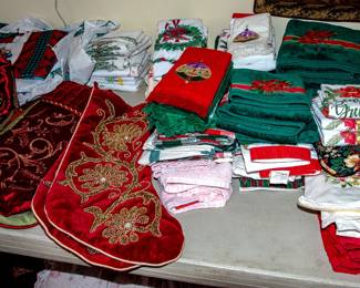 CHRISTMAS TEXTILES