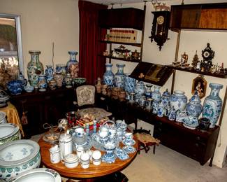 TABLES OF BLUE AND WHITE CERAMICS