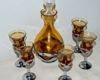 VINTAGE DECANTER SETS