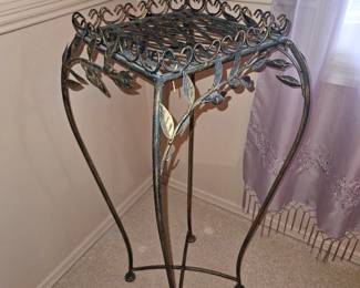 metal plant stand