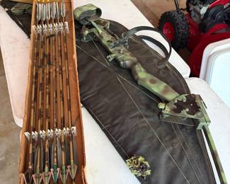 BOW & ARROWS