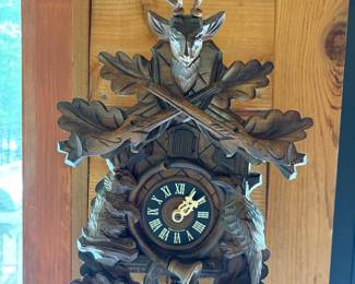 GERMANY BLACK FOREST CUCKOO CLOCK - WORKS! 