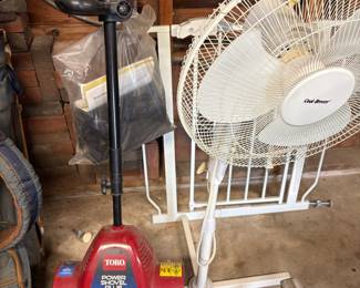 Toro Power Shovel