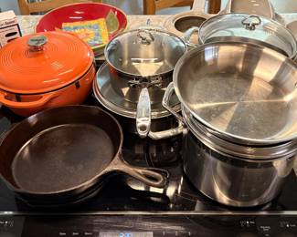 Chantal Pans, Lodge cast iron dutch oven