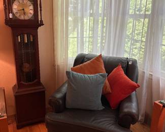 Leather Chair with ottoman