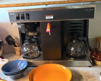 Bunn Commercial coffee maker Fiesta orange Bistro Coupe dinner plates