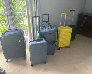 Suitcases by AWAY and more!