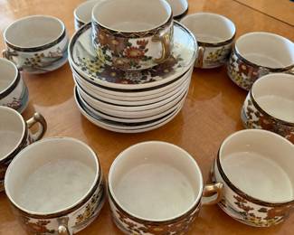 Japanese porcelain coffee cups and saucers - vintage