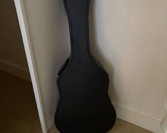 Guitar case - only 
