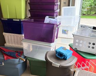 Storage bins and trashcans