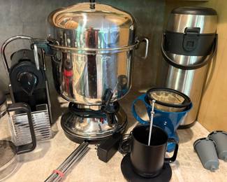 Coffee pots and accessories
