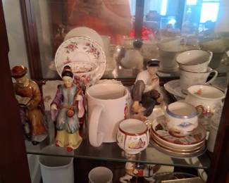 figurines