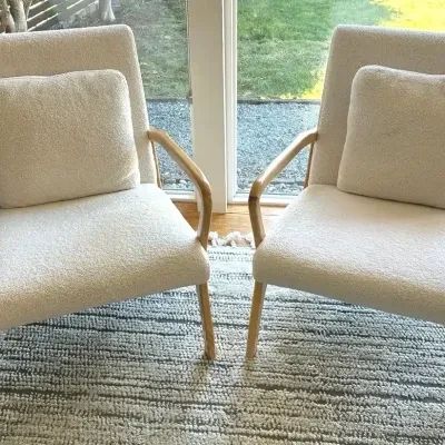 Mid-Century Modern Vibes chairs