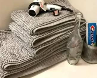bathroom rugs and other