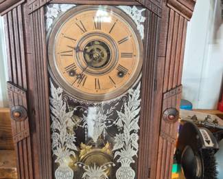 Kitchen clock works great