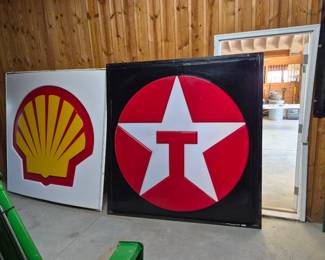 6'X6' plastic Texaco/Shell signs incased in heavy duty aluminum frame