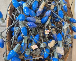 hundreds of feet of Christmas lights, dozens of new boxes as well. all work