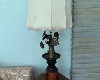 MCM Lamp (matching bases)