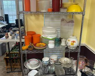 Tupperware, kitchen appliances