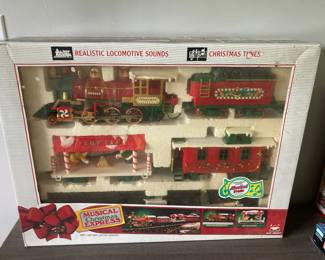 New Bright Musical Christmas Express Train Set