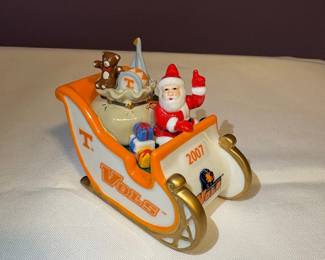 University of Tennessee Vols Santa Sleigh Christmas Ornament 2007 - Danbury Mint