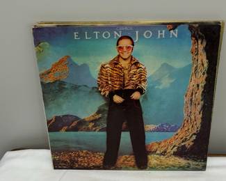 Elton John Caribou Vinyl Record MCA-2116