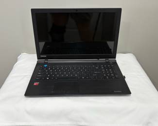 Toshiba Satellite C55D-C AMD A4 Laptop