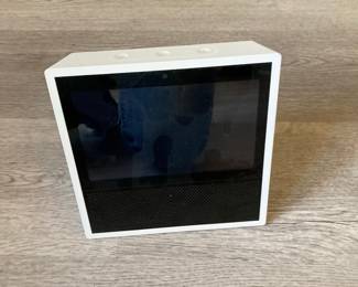 Amazon Echo Show 5 (1st Gen)