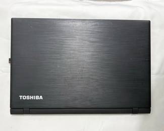 Toshiba Satellite C55D-C AMD A4 Laptop