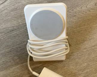 Apple MagSafe Charger