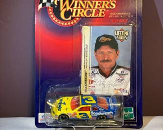 Dale Earnhardt Winner's Circle Lifetime Series 1999 Chevrolet Monte Carlo 1/64 Scale Die-Cast Car