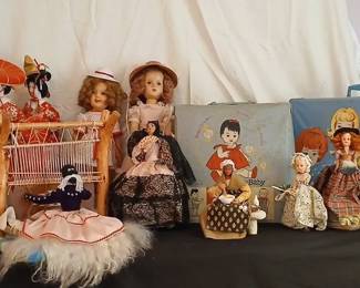 Great Mix Doll Collectables Chatty Baby, Shirley Temple, Barbie, Midge