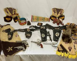 Vintage Cap Gun Cowboy Roy Roger Pretend Play Toy Lot