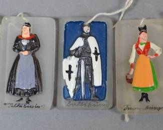 1939 WHW Austrian Costumes Glass Donation Tokens