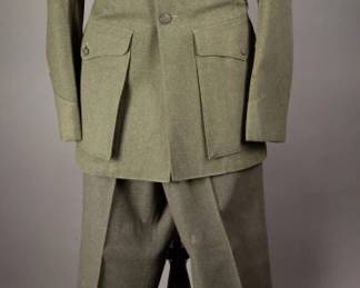 WWII USMC Enlisted Dress Green Wool Uniform Set