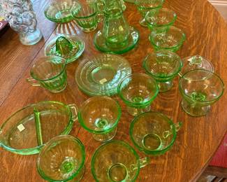 Uranium glass