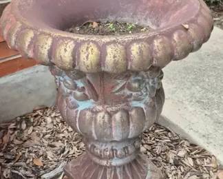 Decrotive Planter