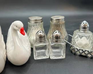 Lot Of 4 Various Vintage Salt And Pepper Shakers