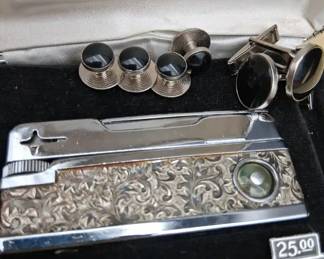 Gentlemans Kit Royale Diamond Cut Lighter And Cufflink Set