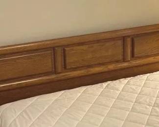 Bassett Queen, Size Wood Headboard