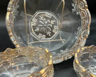 Vintage Decorative Set Of 4 Glass Bowls