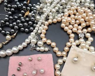 Vintage Pearl Look Necklaces And Earring Sets