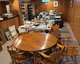 Ethan Allen table + 2 leaves + 5 chairs