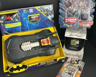 367 toylotbatmobilehemanskylandersmore
