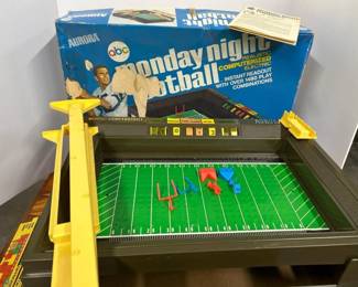 212 vintageauroramondaynightfootballele