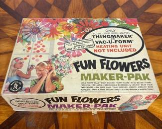016 vintage1966mattelthingmakerfunflowe