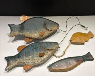 388 setof4handcraftedwoodenfishdecorf
