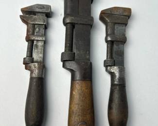 118 threevintageadjustablemonkeywrenches