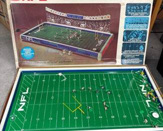 035 vintagetudornflelectricfootballgame