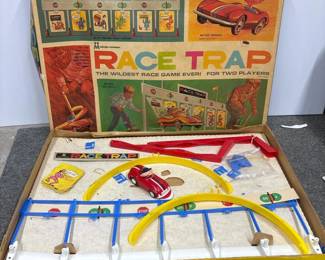 196 vintage1966multipletoymakersracetra